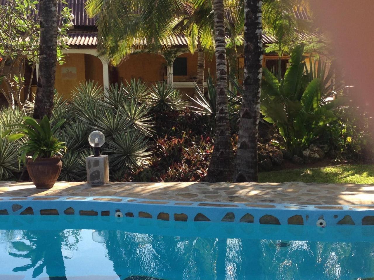 Pashmina House Bed and Breakfast Watamu Buitenkant foto