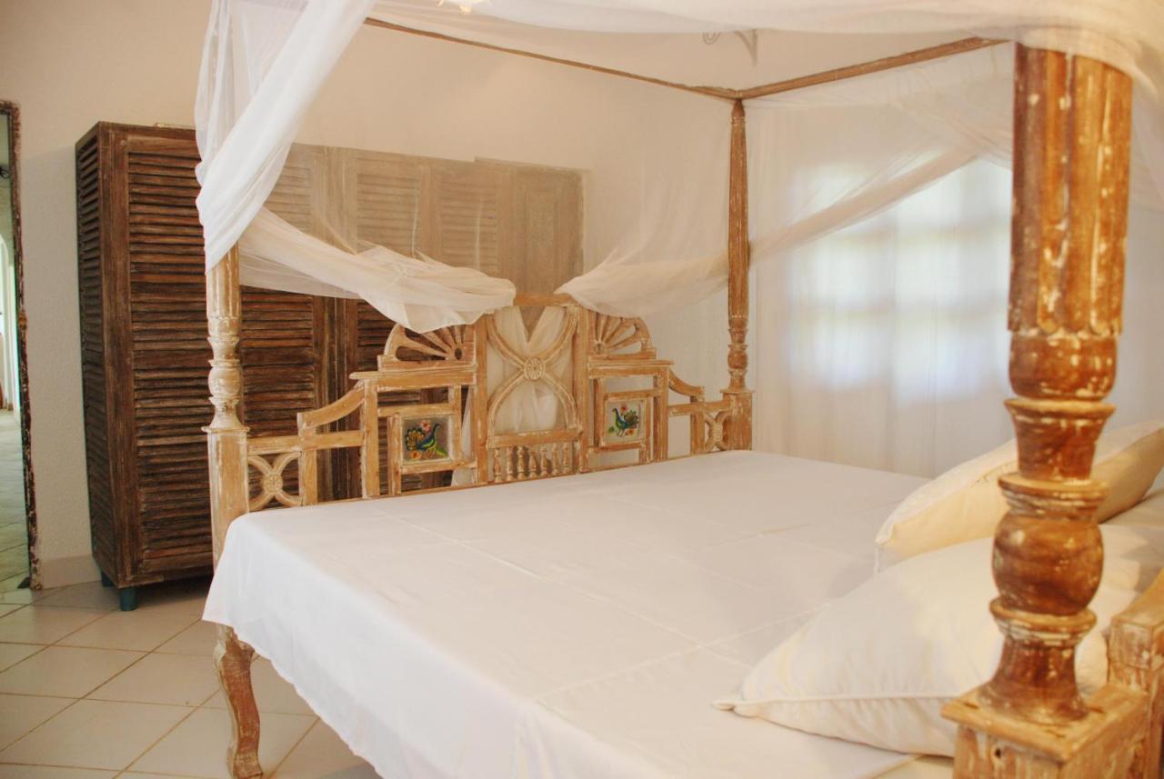 Pashmina House Bed and Breakfast Watamu Buitenkant foto