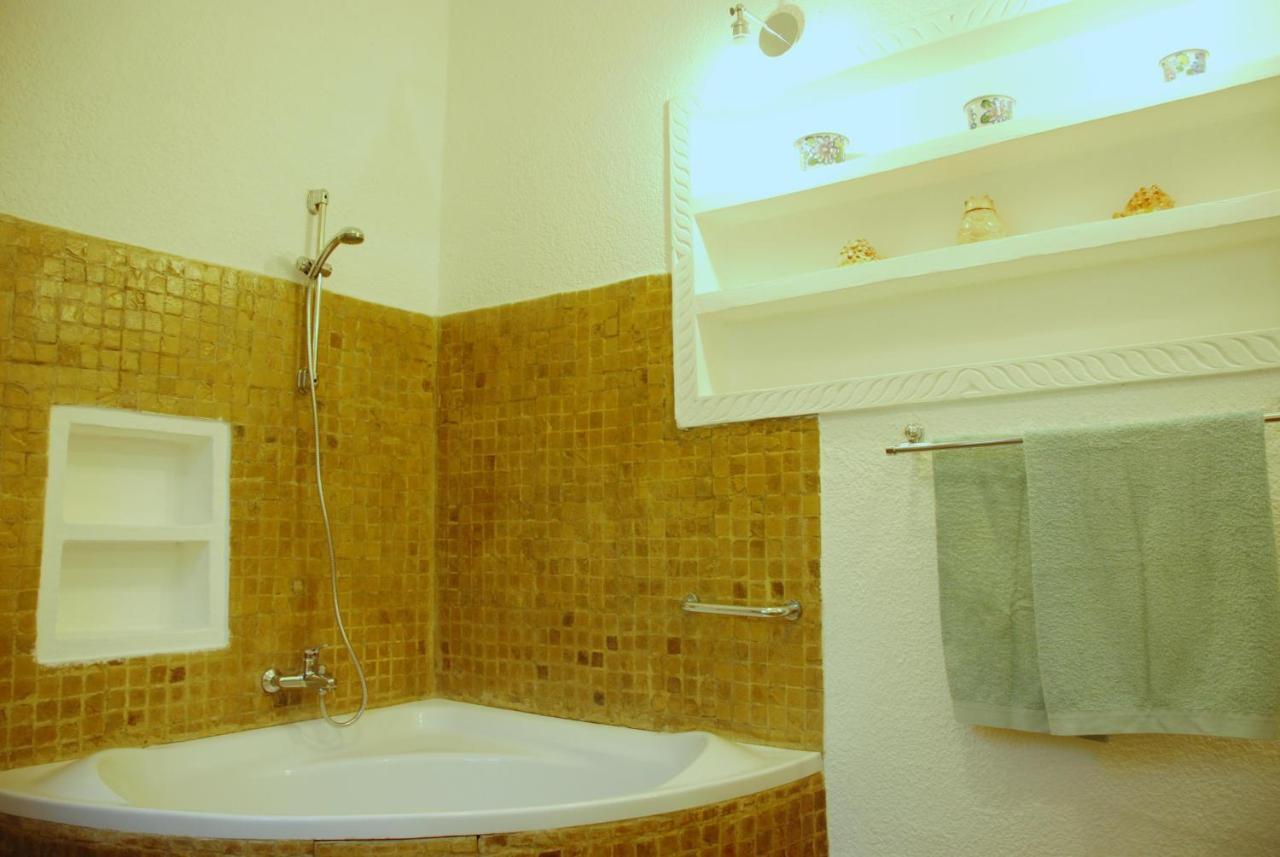 Pashmina House Bed and Breakfast Watamu Buitenkant foto