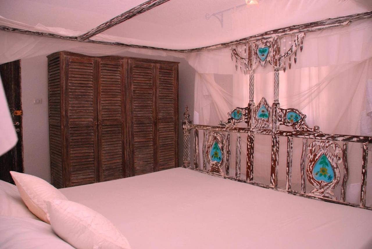 Pashmina House Bed and Breakfast Watamu Buitenkant foto