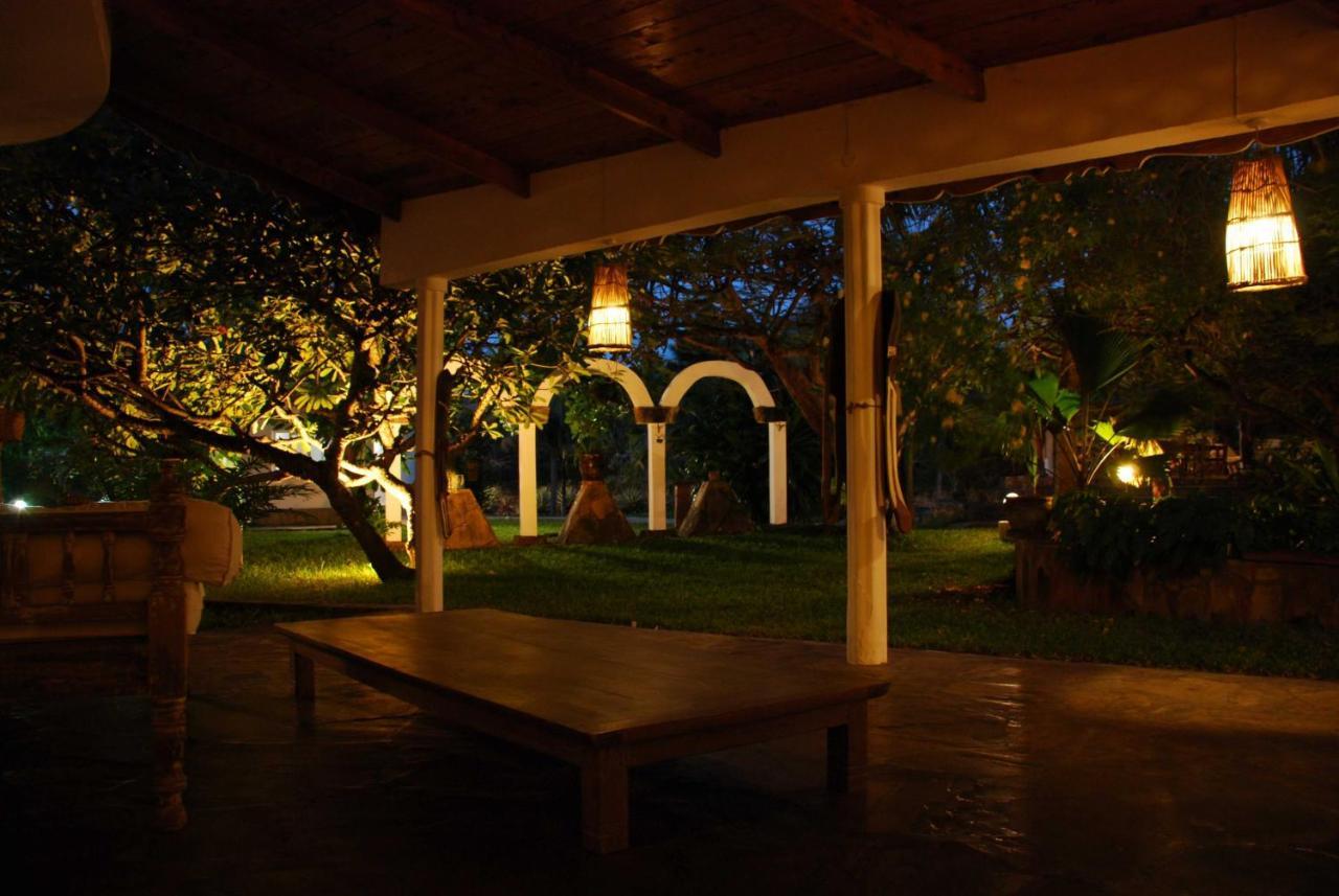 Pashmina House Bed and Breakfast Watamu Buitenkant foto
